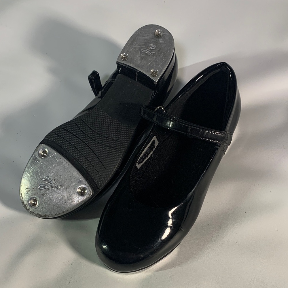 Leo Tap Shoes - Little Girl size 12
